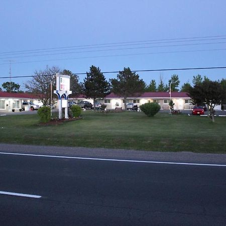 Blue Jay Motel Peterborough Exterior photo
